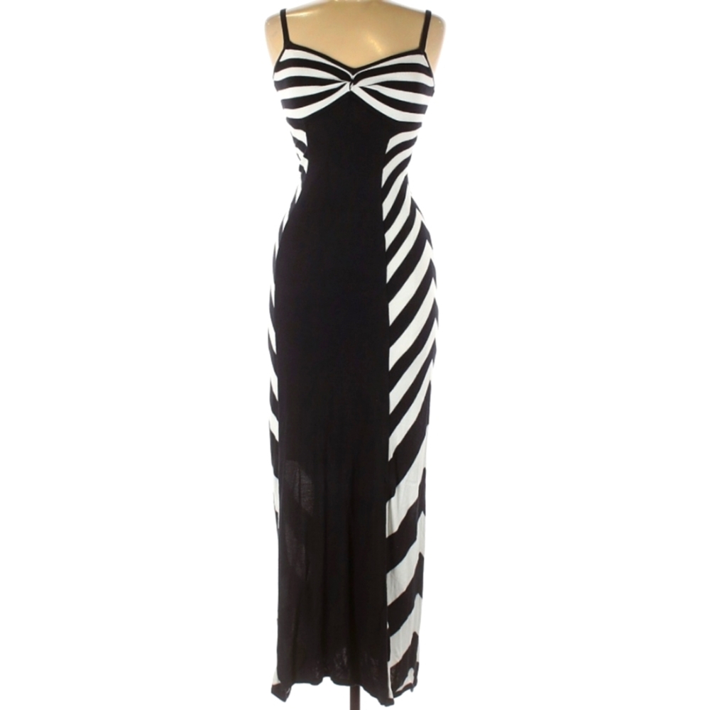 Bebe Maxi dress